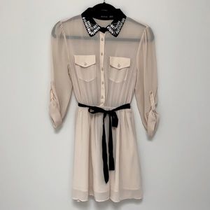 Adorable dress with jewelled collar